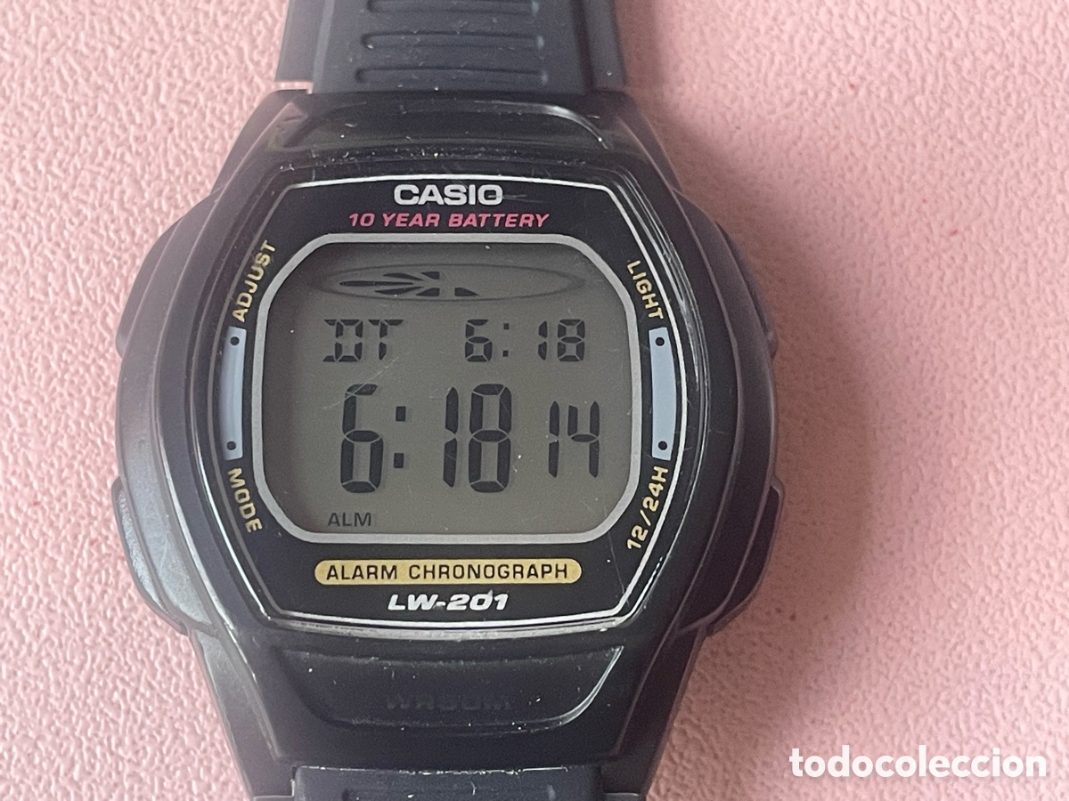 Relojes - Casio: Reloj Casio LW-201 digital, funcionando perfectamente, casi nuevo