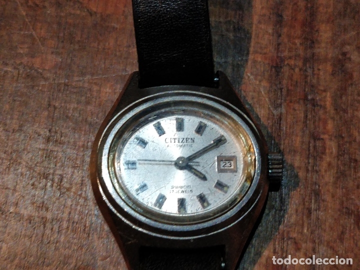 Relojes - Citizen: Reloj de pulsera se&ntilde;ora Citizen Automatic, Funcionando. 2,5 x 2,3 cms. - Foto 2