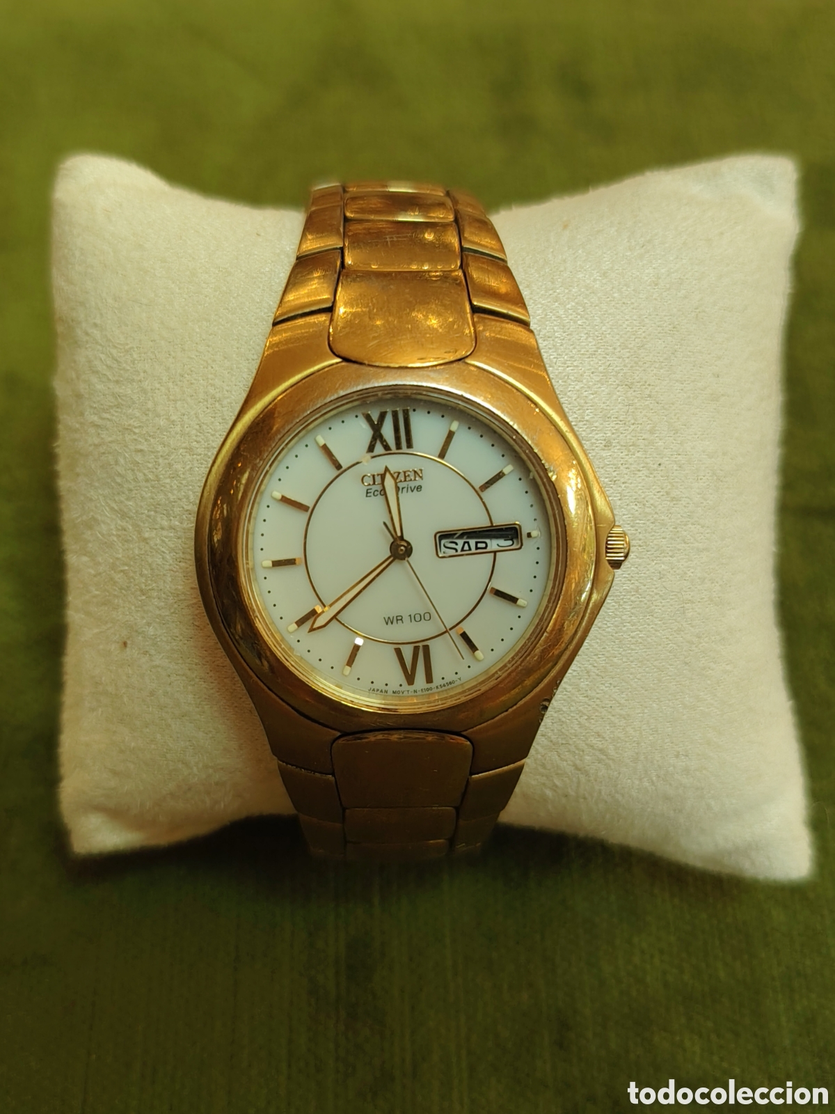 Relojes - Citizen: Reloj Citizen E100-K18361 Eco-Drive con brazalete dorado y esfera blanca de n&aacute;car, resistente...