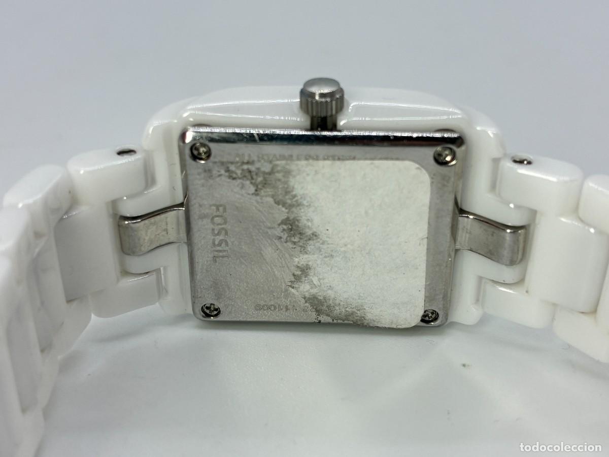 Relojes - Fossil: Fossil Elegant White Ceramic Rectangular Watch with Crystals - Foto 3