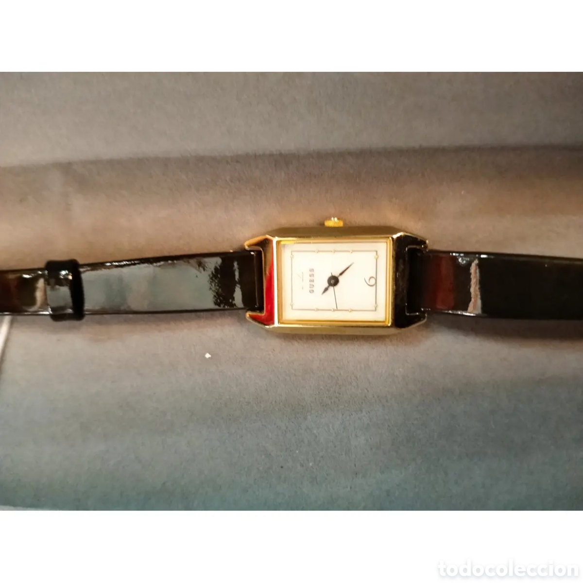Relojes - Guess: Reloj Gu&eacute;es con esfera mec&aacute;nica rectangular de cuarzo. ENVIO GRATIS - Foto 3