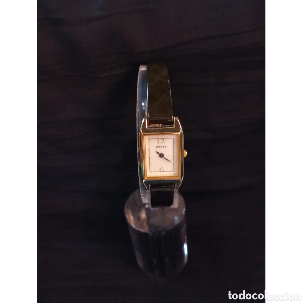 Relojes - Guess: Reloj Gu&eacute;es con esfera mec&aacute;nica rectangular de cuarzo. ENVIO GRATIS - Foto 1