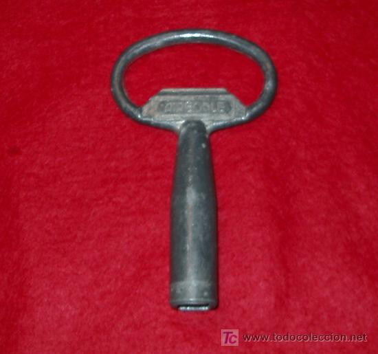 Herramientas de relojes: ANTIGUA LLAVE DE RELOJ - Foto 1