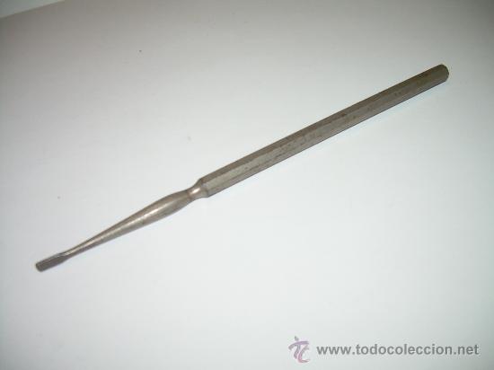 Herramientas de relojes: ANTIGUO UTIL DE RELOJERO. - Foto 2