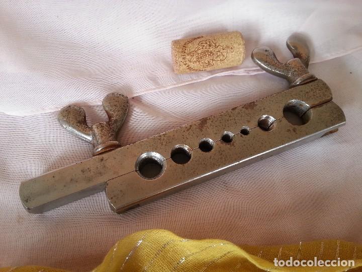 Herramientas de relojes: Roscas de joyero y orfebre. Roscadora antigua. - Foto 5