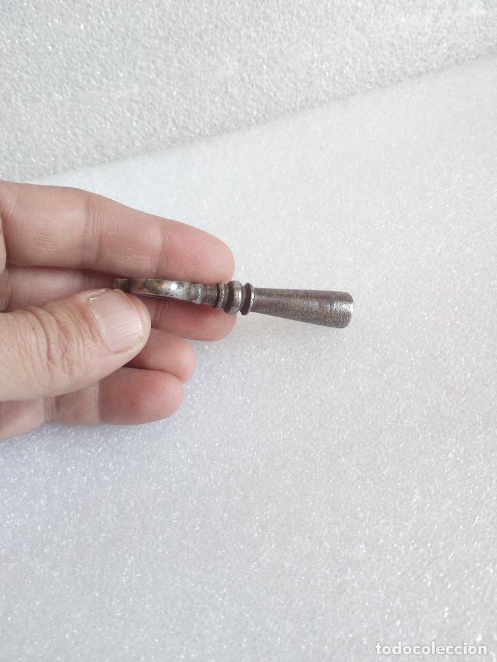Herramientas de relojes: Llave de para reloj forjada excelente estado - Foto 4