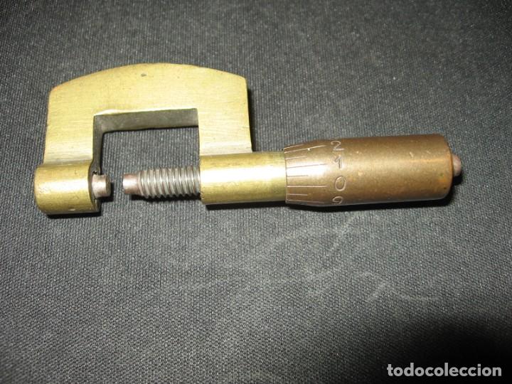 Herramientas de relojes: Antiguo micr&oacute;metro de relojero - Foto 1