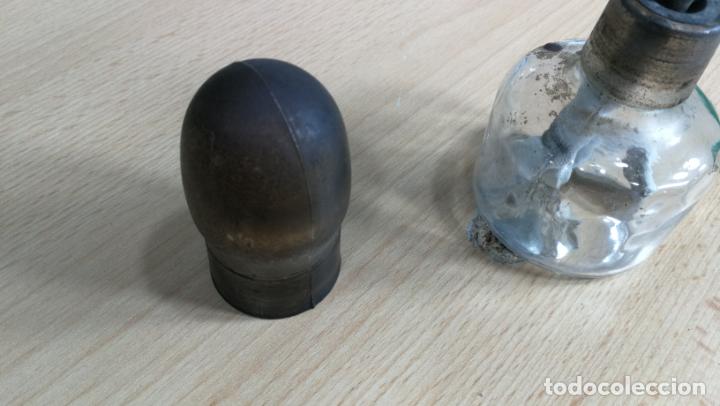 Herramientas de relojes: Antiguo quemador o lamparita de relojero, de cristal entero tanto frasco como tapón - Foto 17 - 187650540