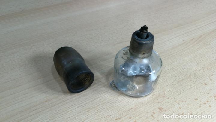 Herramientas de relojes: Antiguo quemador o lamparita de relojero, de cristal entero tanto frasco como tapón - Foto 18 - 187650540