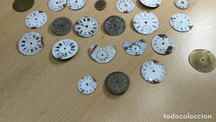 Herramientas de relojes: Botita caja antigua con un lote de raras y curiosas esferas de reloj - Foto 27 - 188516911