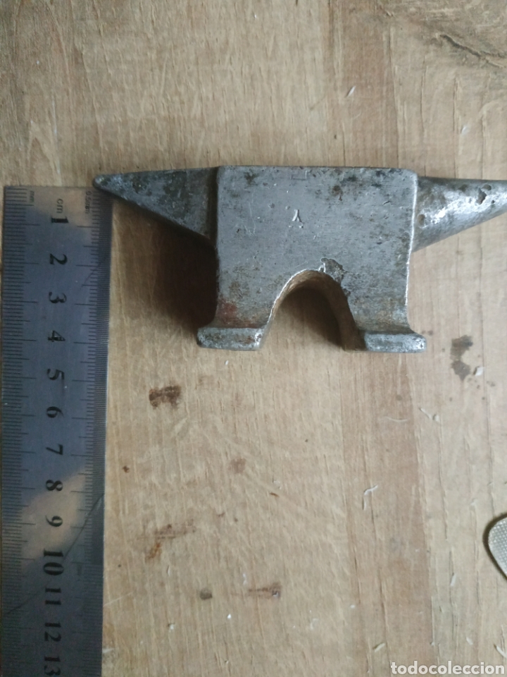 Herramientas de relojes: Antiguo tas de joyero en aluminio - Foto 5