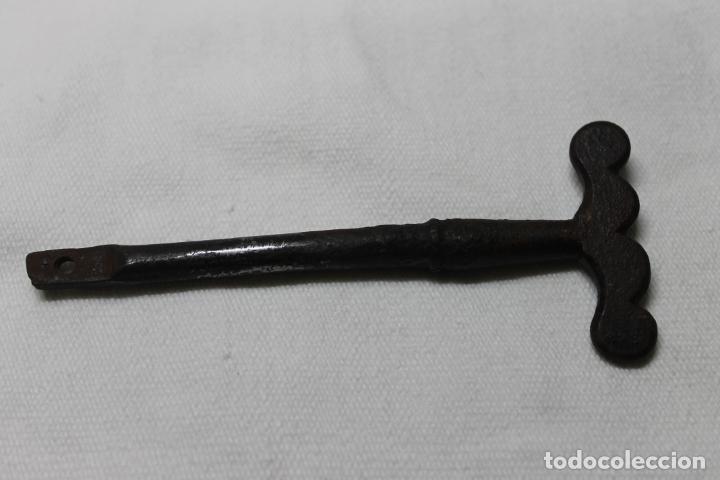 Herramientas de relojes: HERRAMIENTAS DE RELOJERO JOYERO, DOS YUNQUES - Foto 10