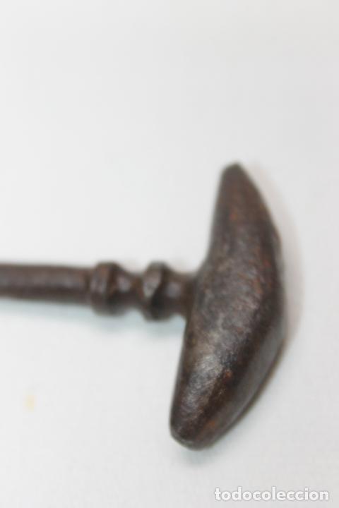 Herramientas de relojes: HERRAMIENTAS DE RELOJERO JOYERO, DOS YUNQUES - Foto 12