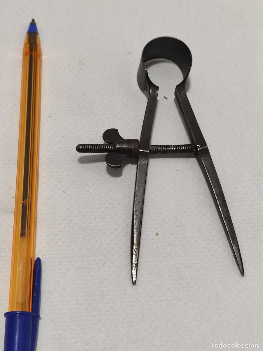 Herramientas de relojes: Comp&agrave;s de hierro antiguo - Foto 2