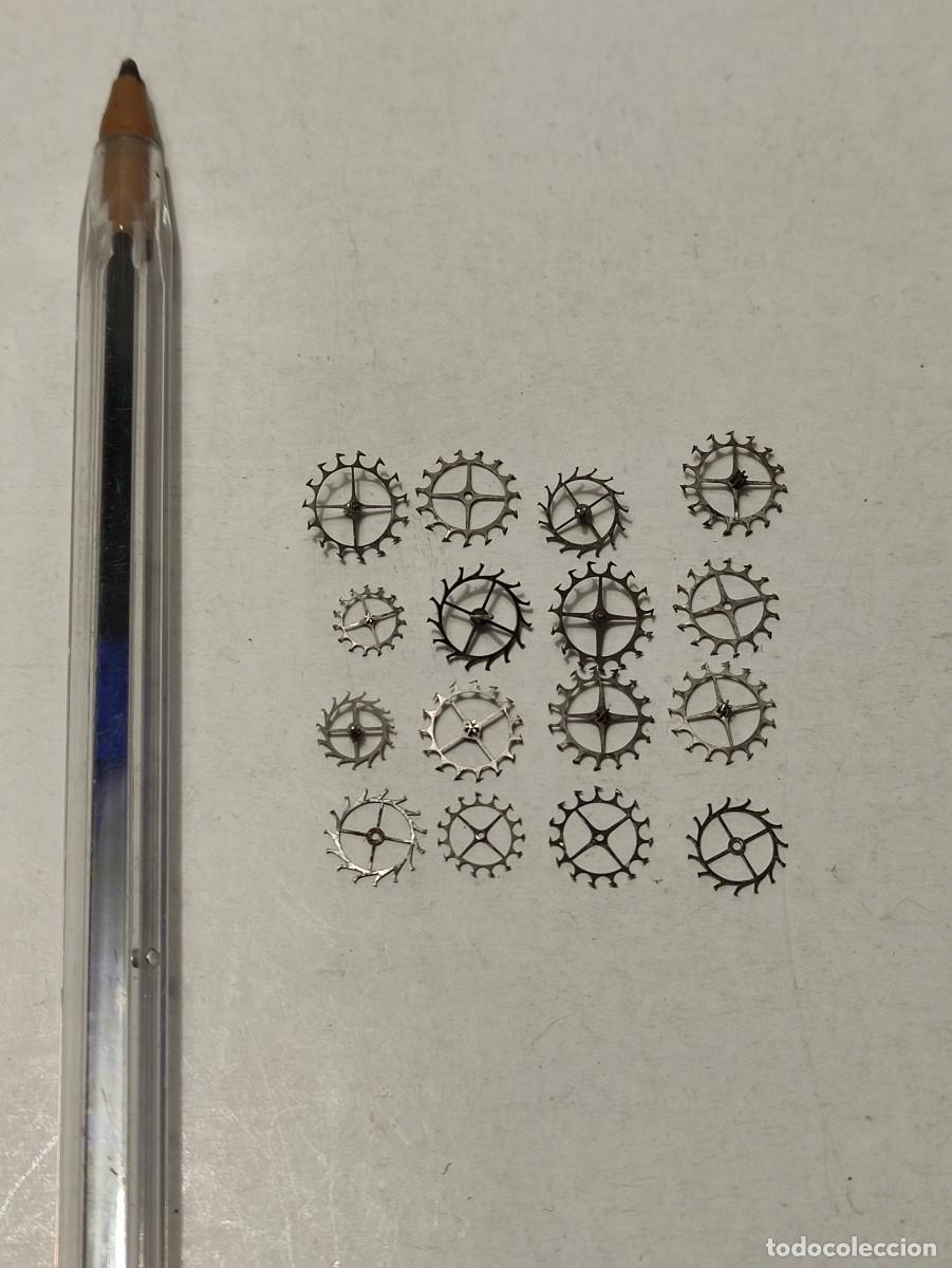 Herramientas de relojes: Recambios 16 volantes reloj - Foto 1