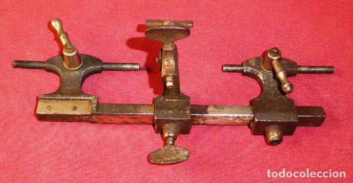 Herramientas de relojes: ANTIGUO UTIL DE RELOJERO - TORNO - HERRAMIENTA MANUAL - Foto 3