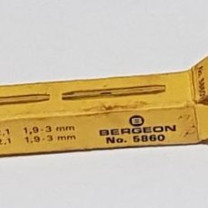 Herramientas de relojes: BERGEON 5860 TORNILLO DE BANCO APERTURA: 0 - 3 / 1,9 - 2,5 MM SWISS MADE. Lote 403315089