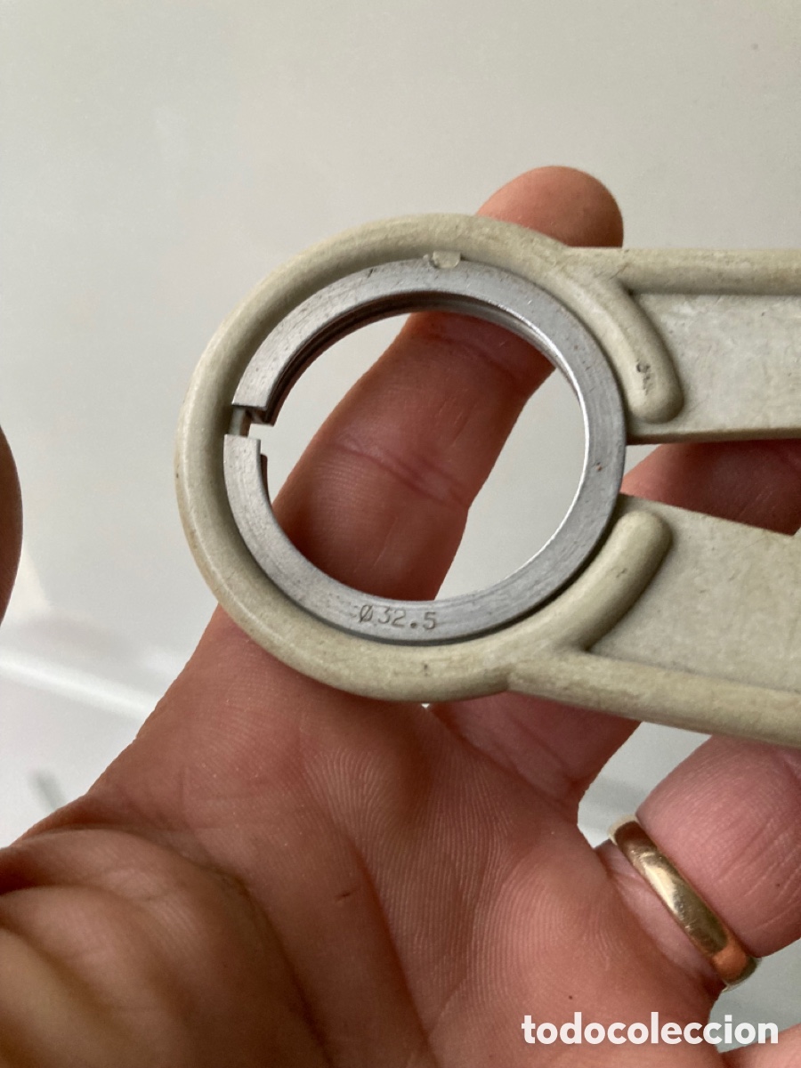 Herramientas de relojes: Herramienta relojero Breitling para quitar biseles - Foto 3