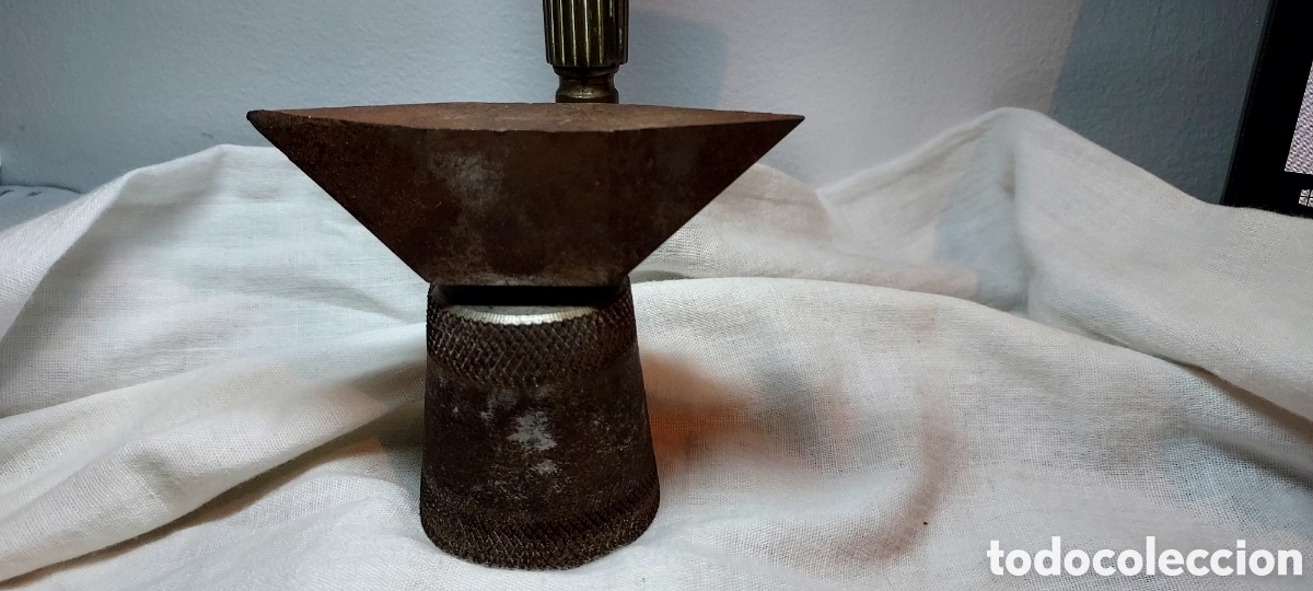 Herramientas de relojes: ANTIGUO YUNQUE DE RELOJERO O JOYERO - Foto 1
