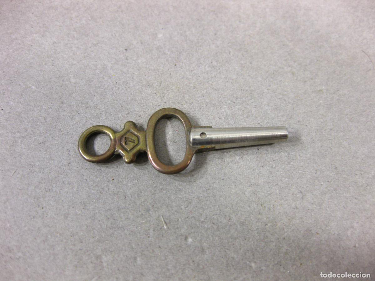 Herramientas de relojes: PEQUE&Ntilde;A LLAVE DE DAR CUERDA A LOS RELOJES. N&ordm; 7 - Foto 2