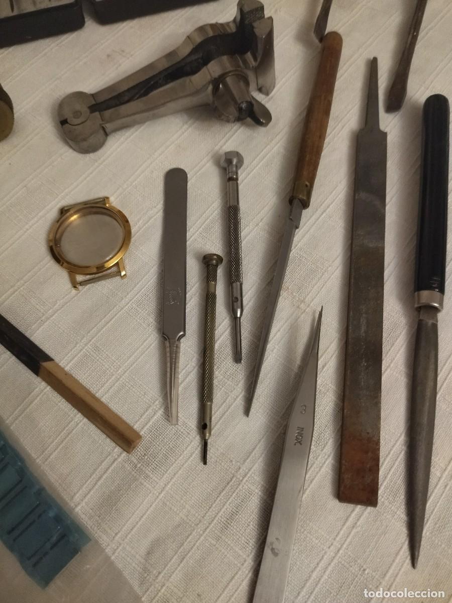 Herramientas de relojes: Lote de herramientas y recambios de relojero. - Foto 4