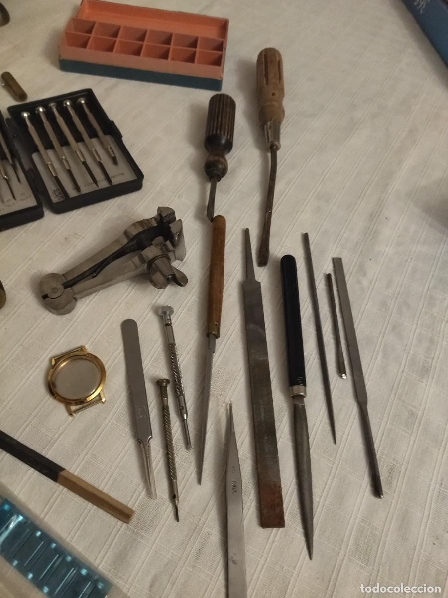 Herramientas de relojes: Lote de herramientas y recambios de relojero. - Foto 18