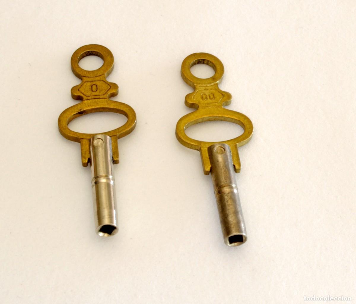 Herramientas de relojes: LOTE DE 2 DOS LLAVES PARA RELOJ DE BOLSILLO N&Uacute;MEROS 0 y 00 - Foto 1