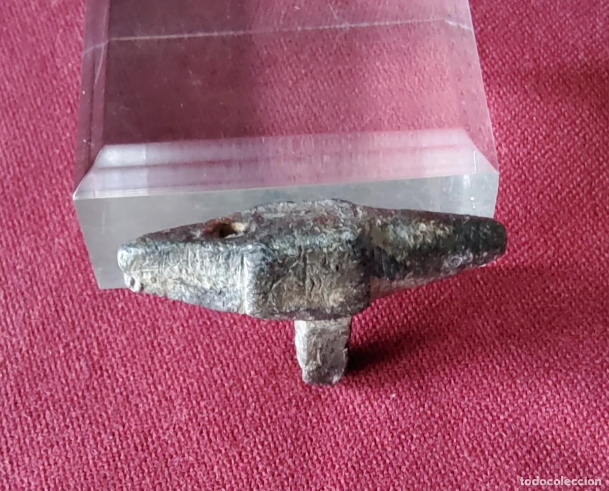Herramientas de relojes: ANTIGUO Y PEQUE&Ntilde;O YUNQUE DE PLOMO - Foto 2
