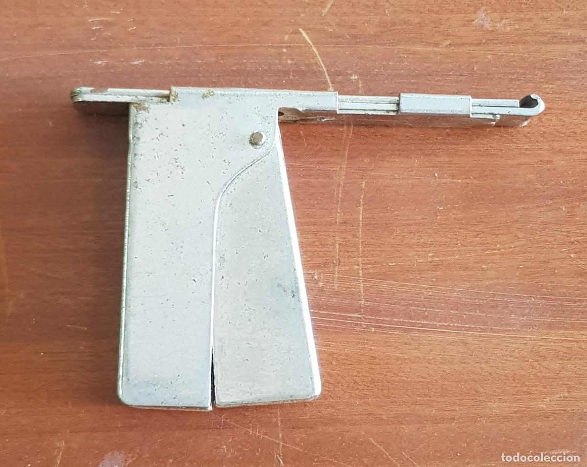 Herramientas de relojes: M&aacute;quina para curvar pasadores de reloj - Foto 1