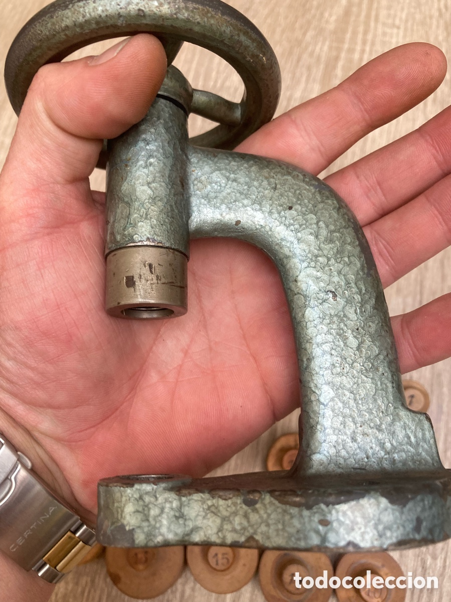 Herramientas de relojes: Herramienta relojero con juego de 30 taser de madera - Foto 13