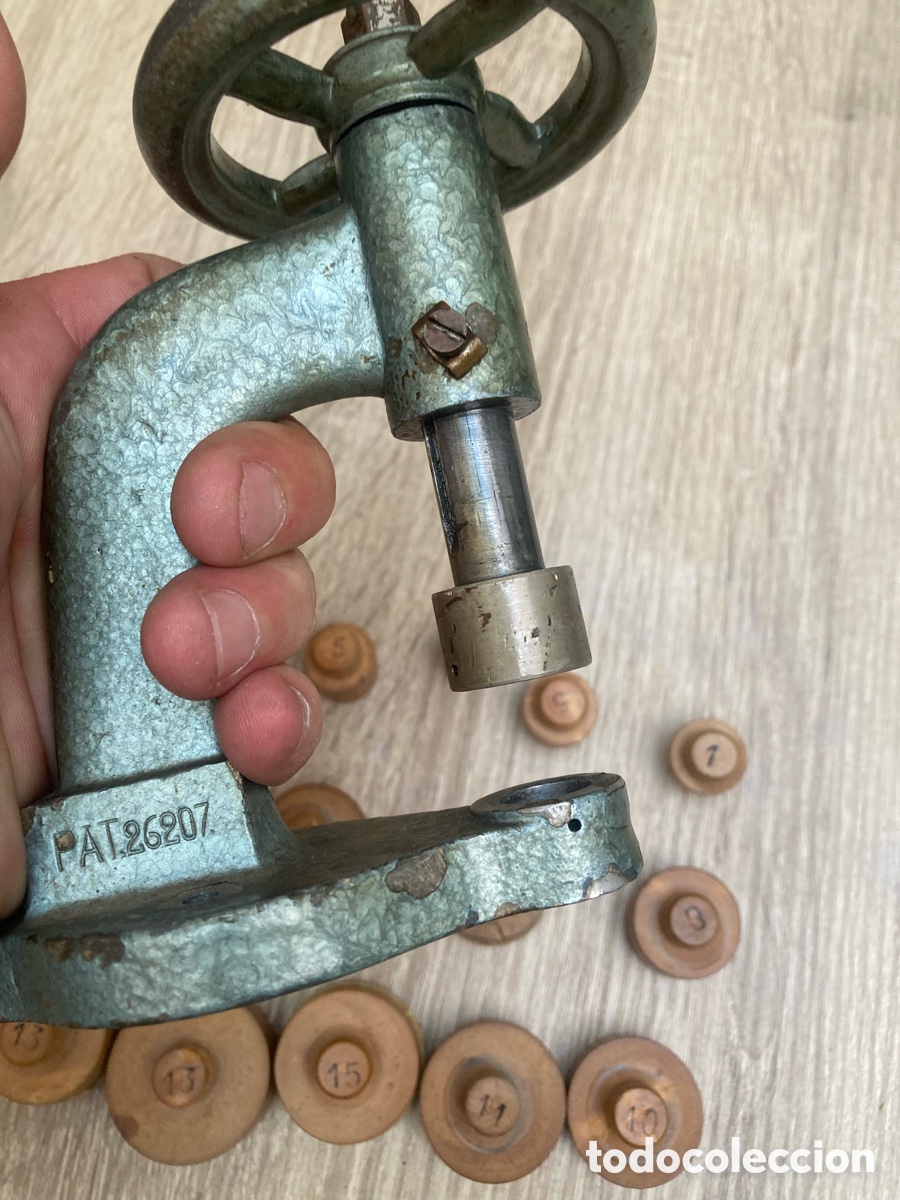 Herramientas de relojes: Herramienta relojero con juego de 30 taser de madera - Foto 14