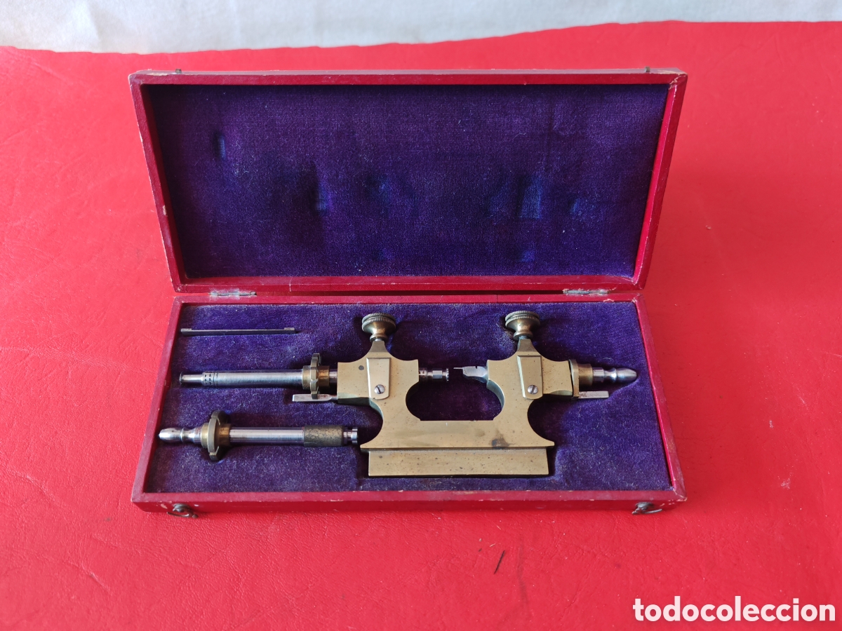 Herramientas de relojes: Antigua torno de relojero/joyero - Foto 1