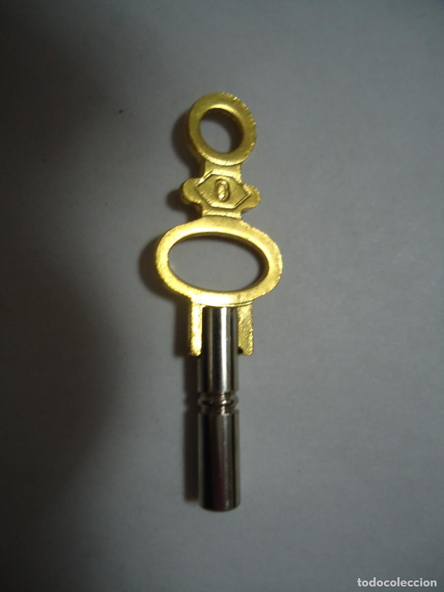 Herramientas de relojes: LLAVE PARA RELOJ DE BOLSILLO . CLAVE 0. OVALADA. -- 24 - Foto 1