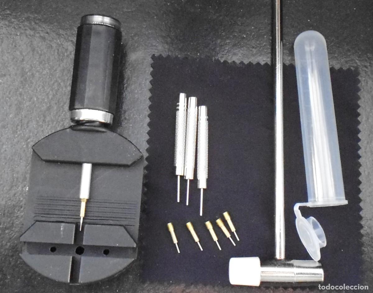 Herramientas de relojes: Piezas para el mantenimiento y cambio de correas de relojes.