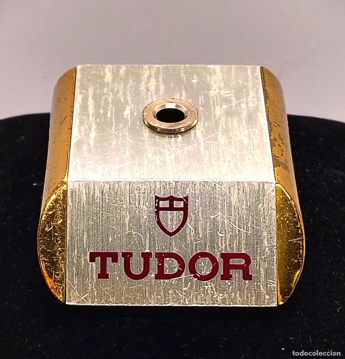 Werkzeuge f&uuml;r Uhren: TUDOR - PIE PARA ESCAPARATE Ref. 0300 SWISS MADE - EXCELENTE ESTADO