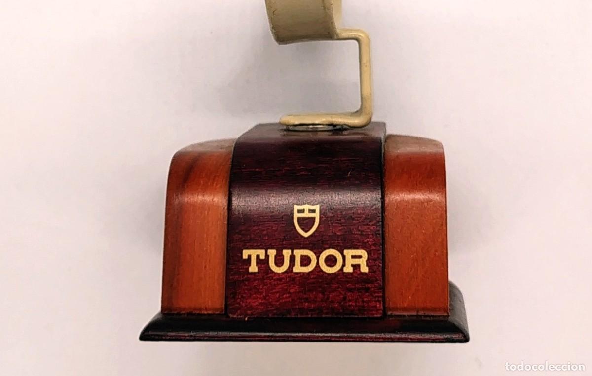 Werkzeuge f&uuml;r Uhren: TUDOR - PIE PARA ESCAPARATE TMA 0210 O-VE SWISS MADE - EXCELENTE ESTADO