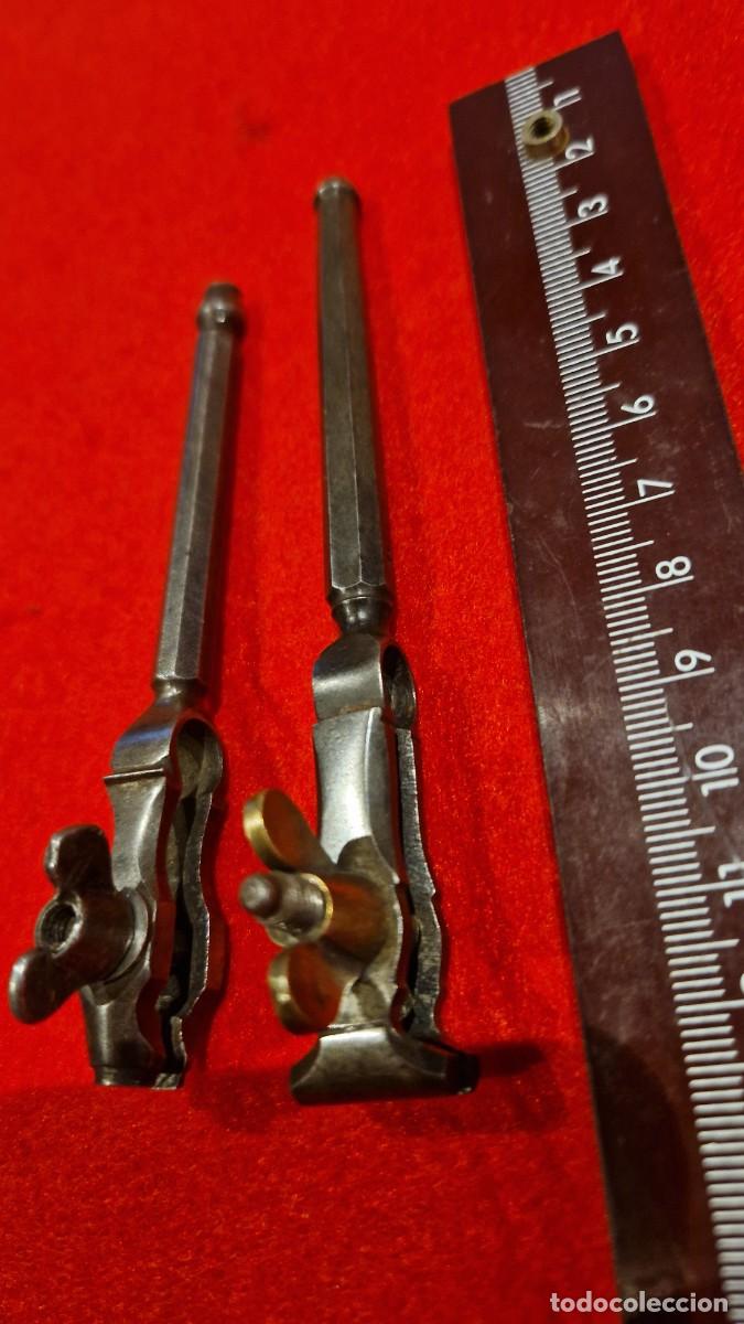 Herramientas de relojes: Antenallas de joyero siglo XIX, juego de 2 tornillo de mano relojer&iacute;a
