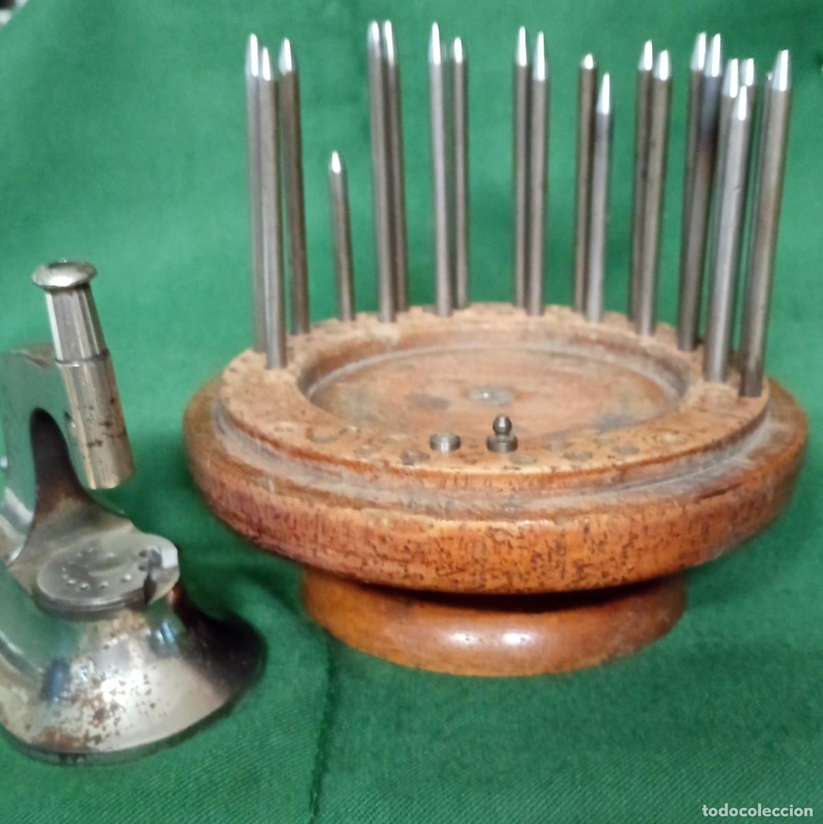 Herramientas de relojes: Remachadora de relojero. S. XIX. - Foto 4