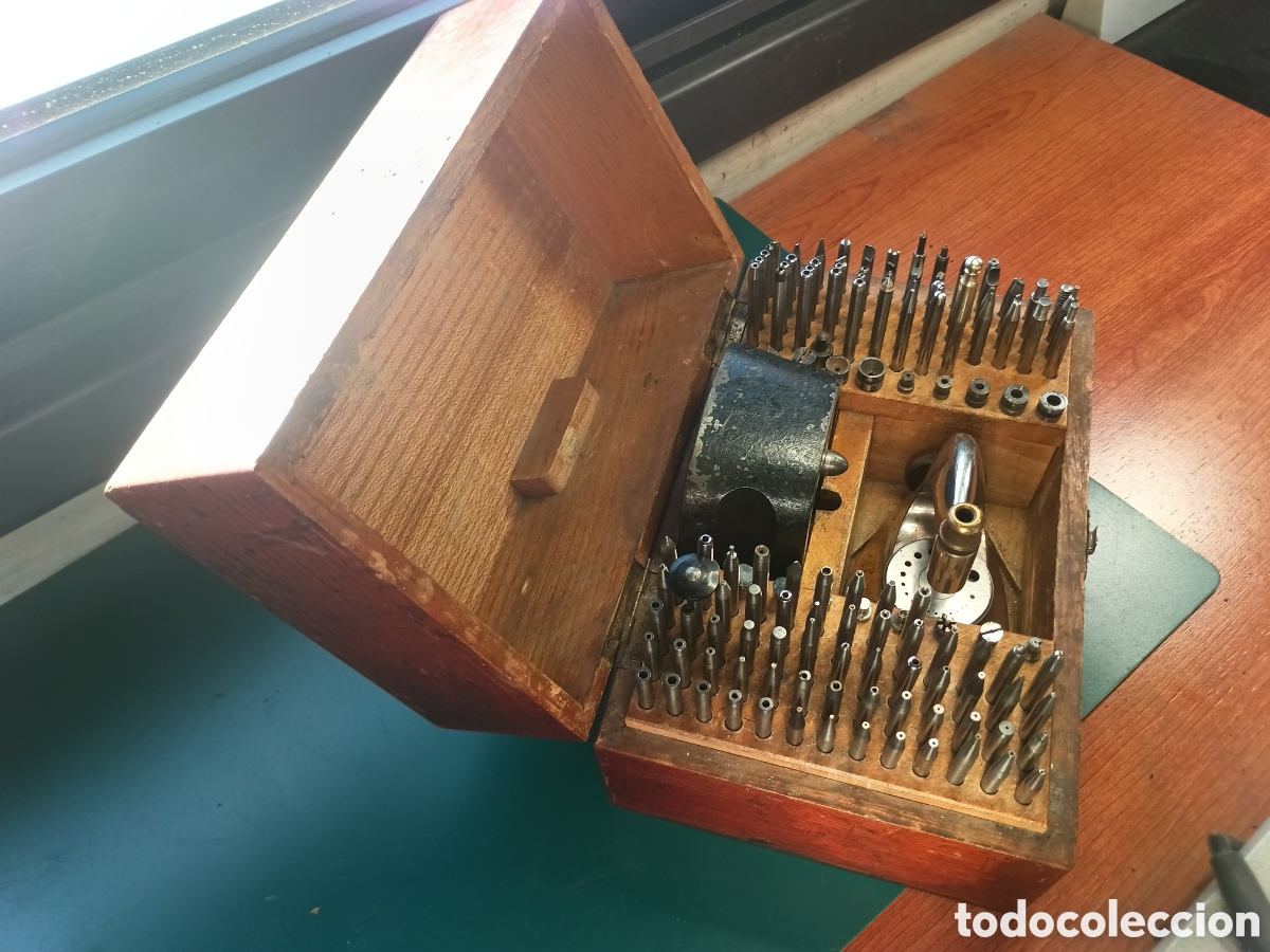 Herramientas de relojes: Herramienta relojero. Punzonera BOLEY. - Foto 3