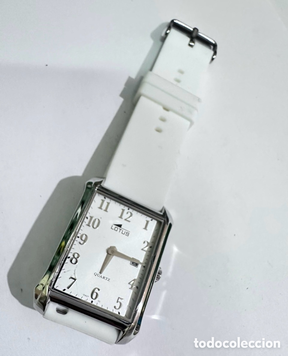 Watches - Lotus: Reloj Lotus modelo 15627 de acero inoxidable con d&iacute;a