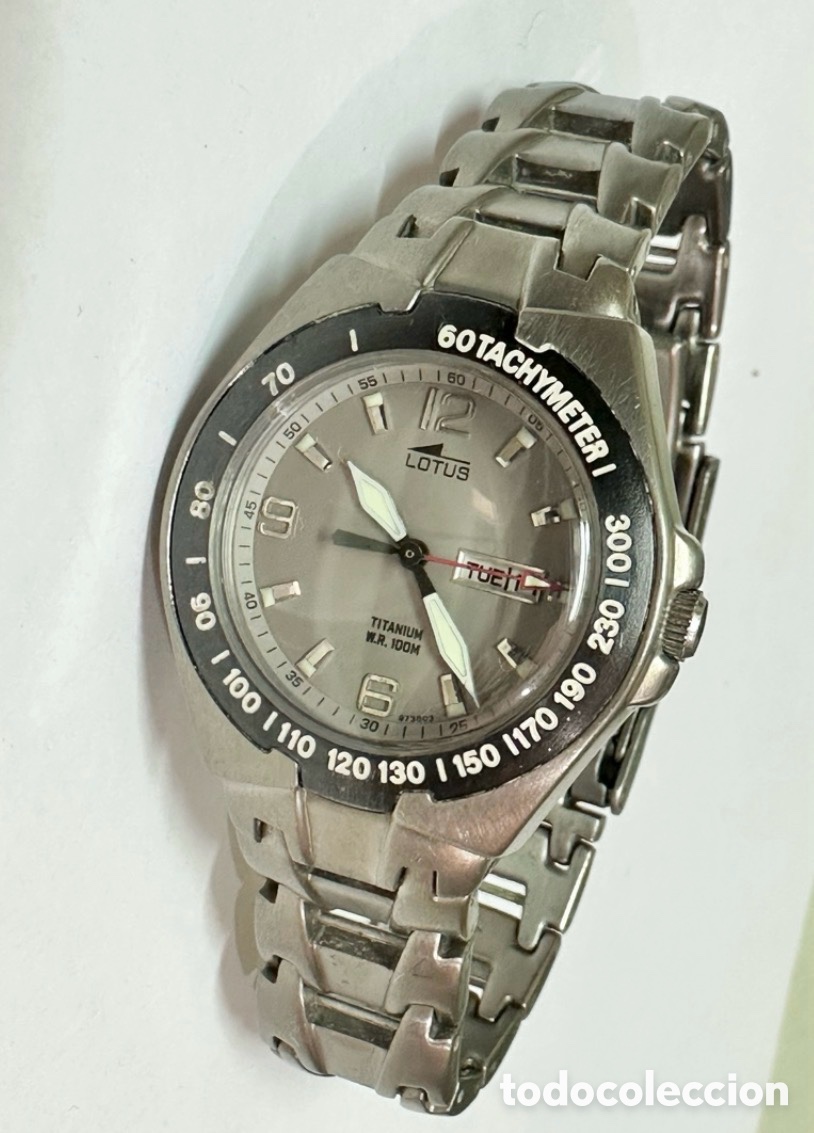 Relojes - Lotus: Reloj Lotus ALL TITANIUM W.R. 100M con d&iacute;a y fecha