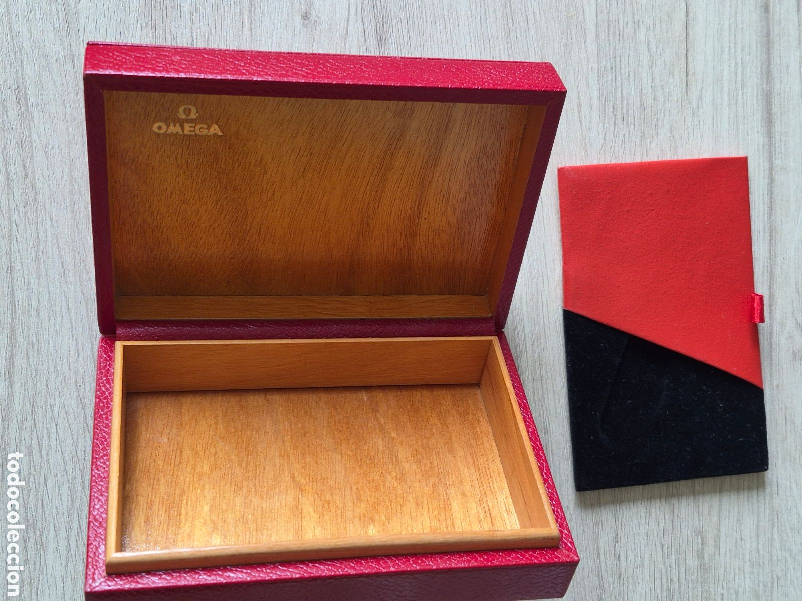 Rel&oacute;gios - Omega: Caja Estuche Roja para Reloj OMEGA - LOEWE - Louis Brandt -15,2 x 10,6 x 4,2 cm. Excelente - Antigua
