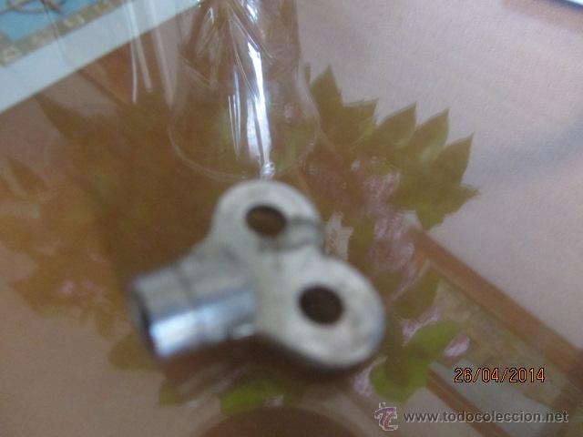 Recambios de relojes: LLave de cuerda para reloj - Foto 1