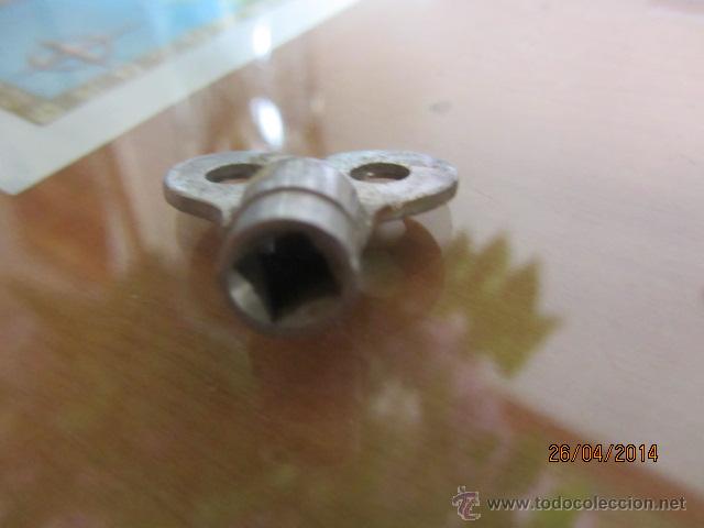Recambios de relojes: LLave de cuerda para reloj - Foto 2