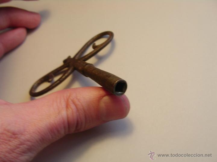 Recambios de relojes: Antigua llave cuerda reloj - Foto 3