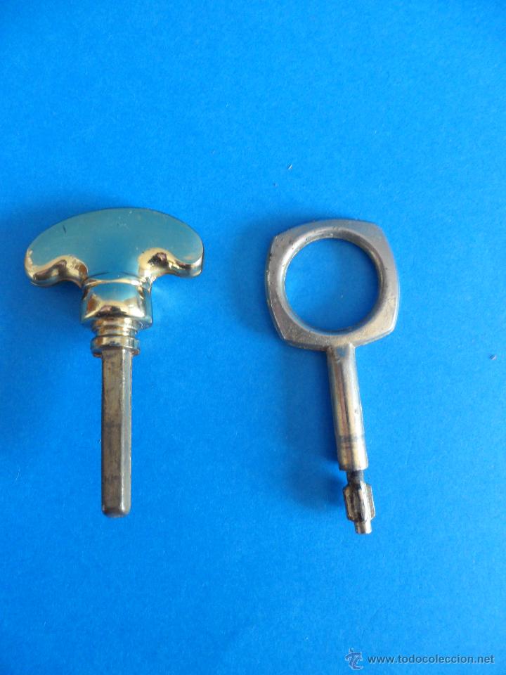 Pe&ccedil;as de reposi&ccedil;&atilde;o de rel&oacute;gios: 2 Llaves de Reloj