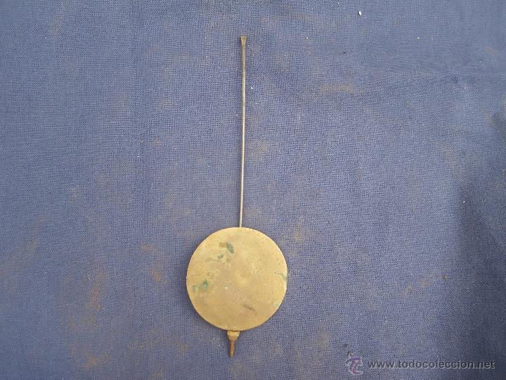 Recambios de relojes: ANTIGUO PENDULO PARA RELOJ ,,. VER - Foto 1
