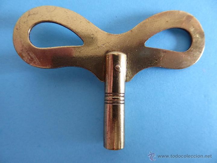 Recambios de relojes: LLAVE DE RELOJ DE LAT&Oacute;N - Foto 1