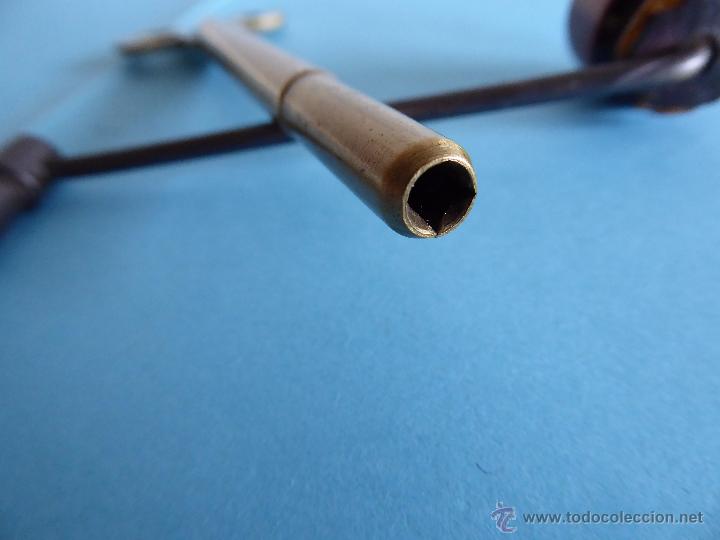 Recambios de relojes: LLAVE LARGA DE RELOJ Y DE LAT&Oacute;N - Foto 3