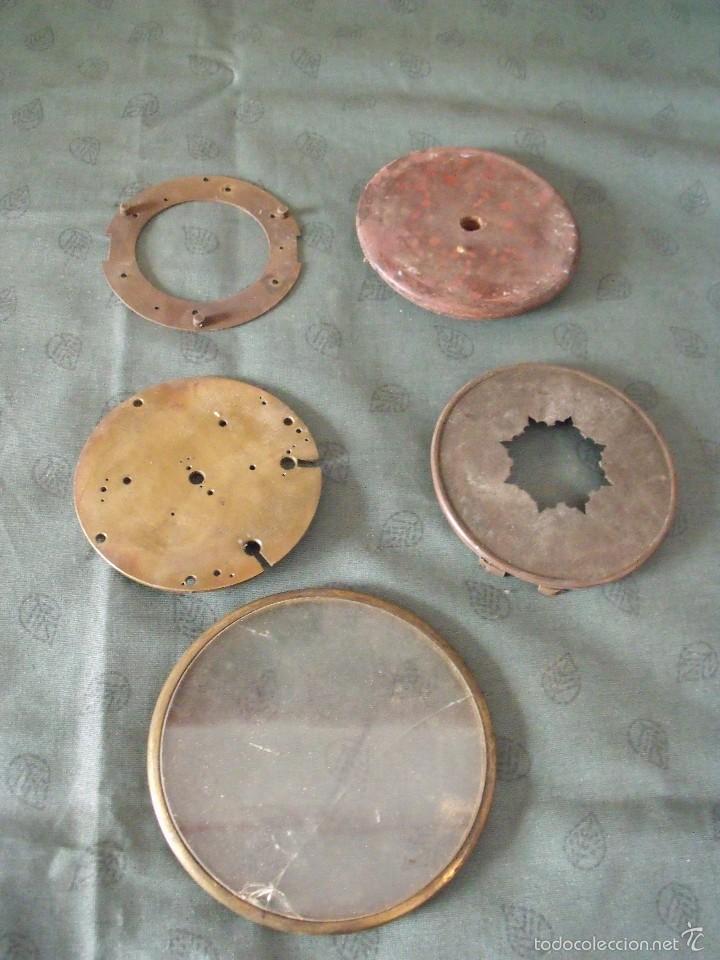Pe&ccedil;as de reposi&ccedil;&atilde;o de rel&oacute;gios: 5 puertas para reloj sobremesa maquina Paris- a&ntilde;o 1870- n&ordm; 3- lote 28